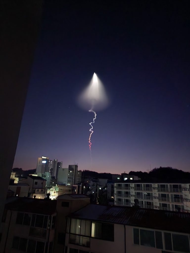우주발사체 UFO 인 줄, 한밤중 소동