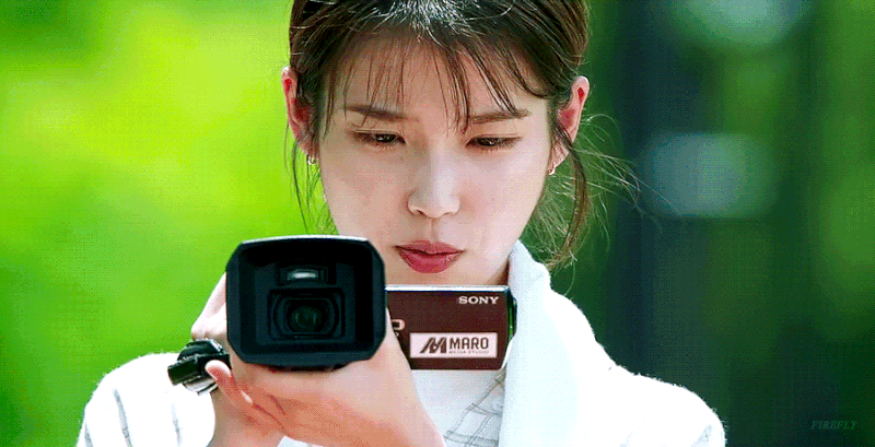 [영화] 드림: 아이유, 생계형 스포츠 다큐 PD