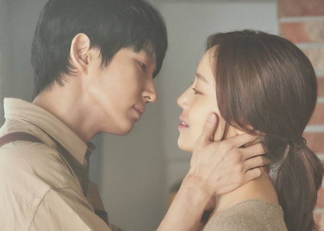 [넷플릭스] 악의 꽃: 문채원, 강력계 형사의 살인범 남편 수사