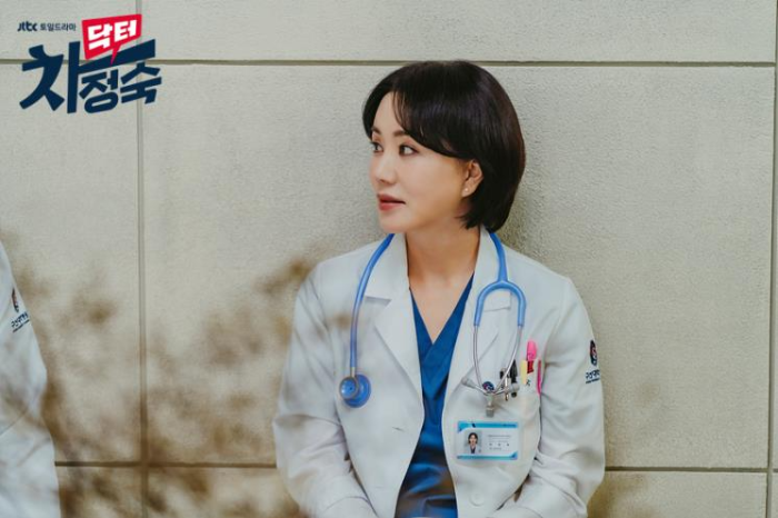 [넷플릭스] 닥터 차정숙: 엄정화, 제2의 인생 도전기