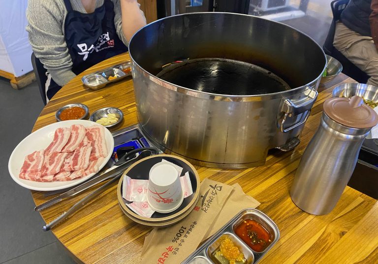[신불당 맛집] 무쇠김치삼겹 신불당점