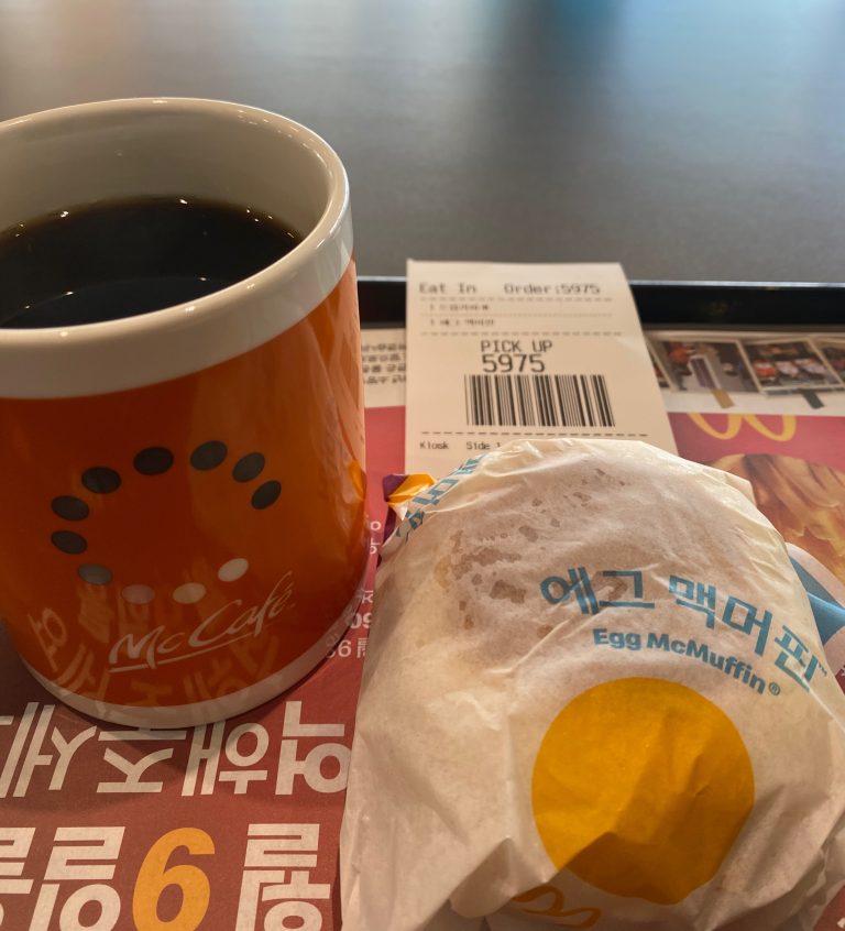 [맥모닝] 에그 맥머핀 세트🍔