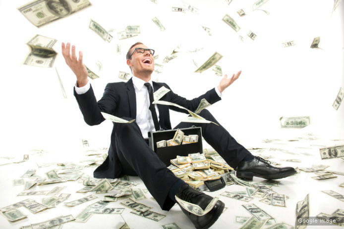 <짧은 영어> 돈에 관한 영어 표현과 숙어 : ‘하루벌어 하루산다’, ‘구두쇠’ 영어로