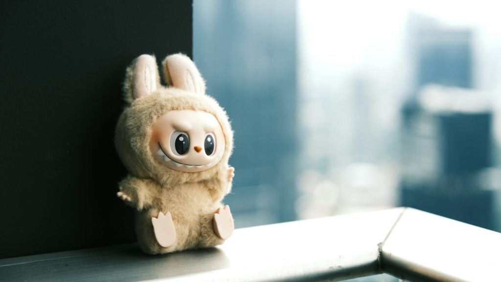 라부부 2억원 가치 인형 비밀은 뭘까? 왜 여전히 열풍이지? 3 라부부 2억원 가치 인형 비밀은 뭘까? 왜 여전히 열풍이지?