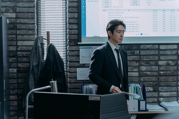 넷플릭스 ‘레이디두아’ 결말 해석부터 시즌2까지 완전 분석!