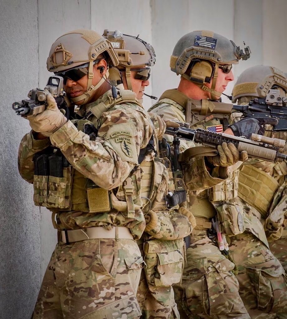 미국의 하르그섬 공격 총정리 | 왜 다시 때렸나, 유가·호르무즈·이란 경제까지 한 번에 읽기 3 미국의 하르그섬 공격2