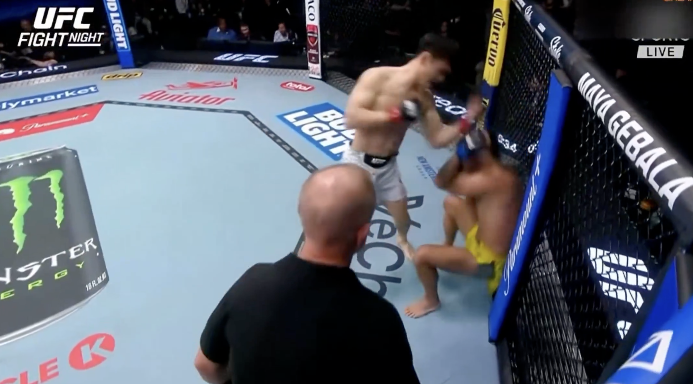 최두호 부활 KO승, 다니엘 산토스 꺾고 UFC 3연승 질주 최두호 부활 KO승, 다니엘 산토스 꺾고 UFC 3연승 질주