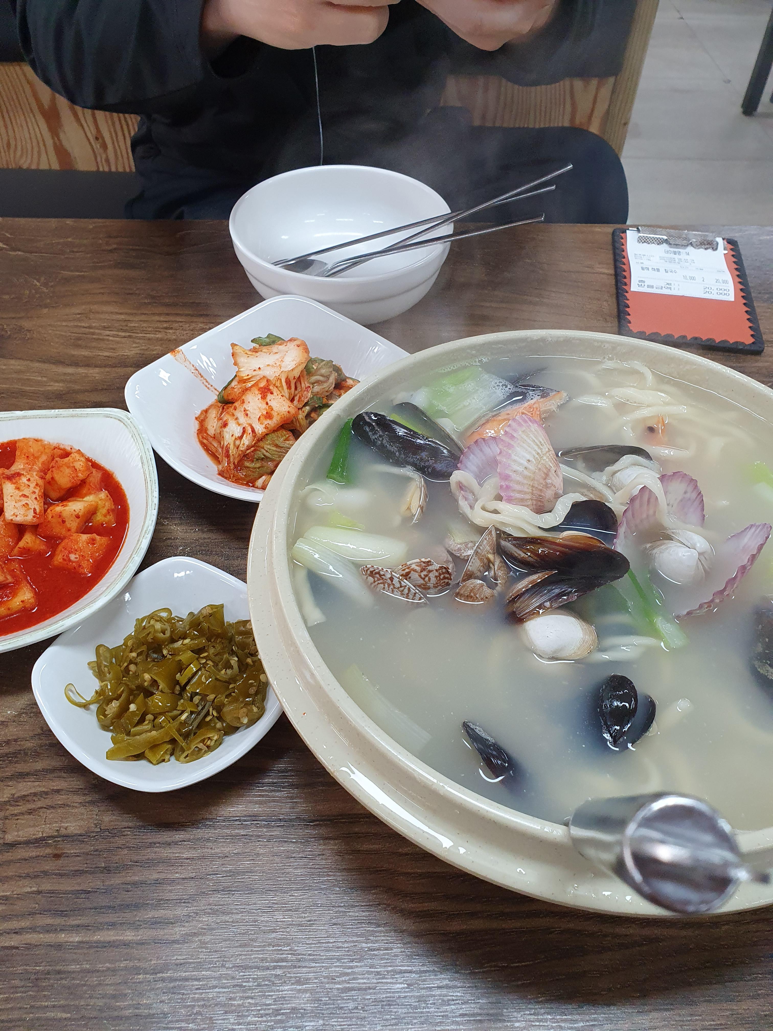 인천 황해해물칼국수 2호점 8 해물칼국수