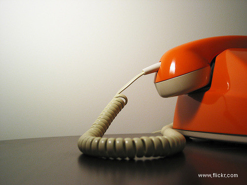<전화영어> 전화 좀 받아주실래요? : Will you get the phone? 1 <실용영어> 전화 좀 받아주실래요? 영어로