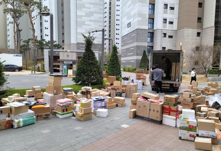 고덕동 아파트 택배갈등 점입가경..결국 '총파업' 가나 1 ywAAAAAAQABAAACAUwAOw==