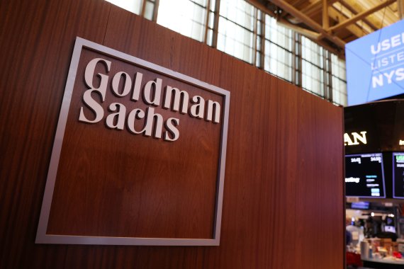 골드만 삭스(Goldman Sachs), S&P 500의 12개월 목표치를 4000에서 4500으로 상향 조정 2 골드만 삭스(Goldman Sachs), S&P 500의 12개월 목표치를 4000에서 4500으로 상향 조정
