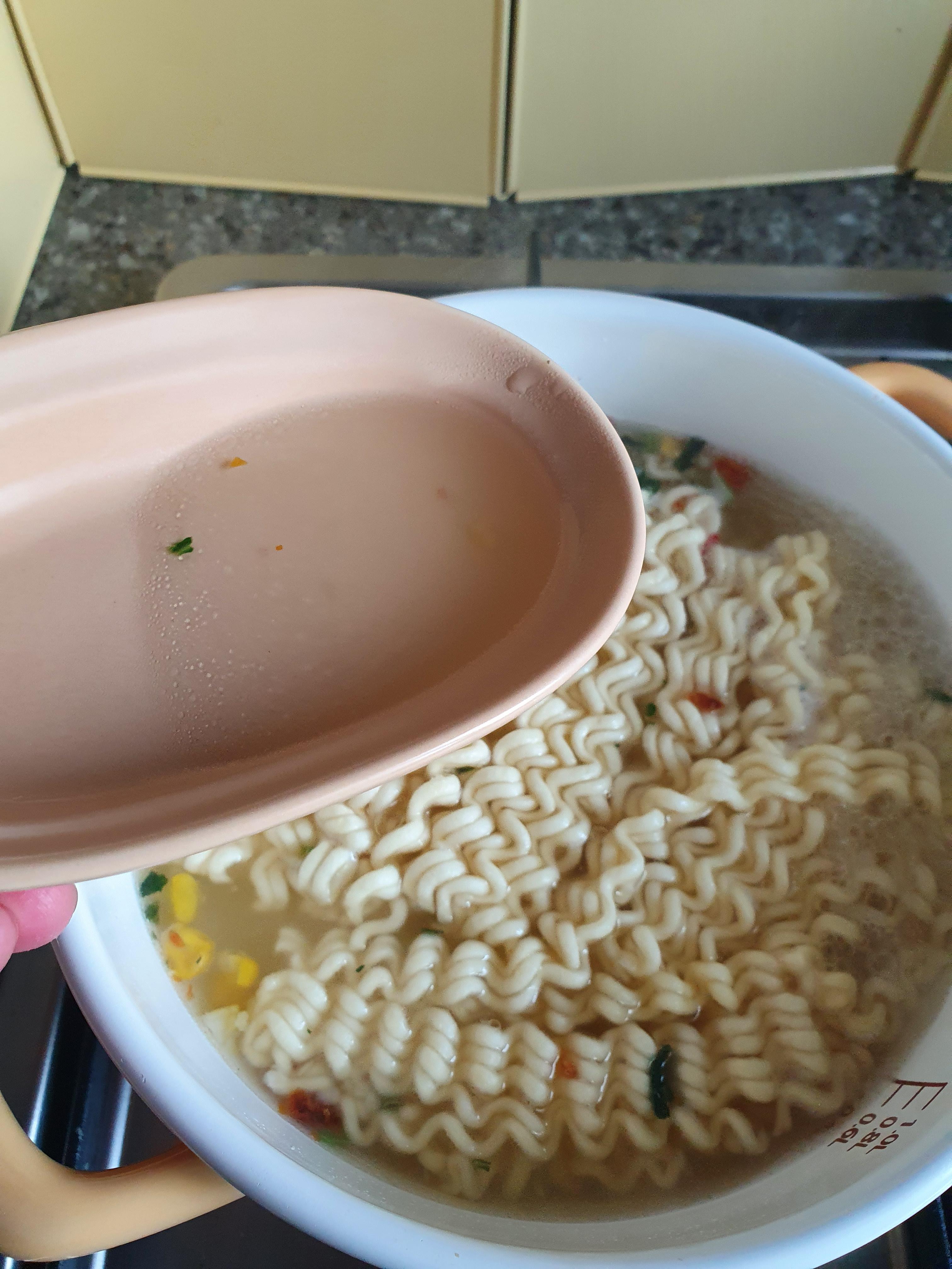 오뚜기 신제품 치즈로제파스타 라면 내돈내산 후기 8 ywAAAAAAQABAAACAUwAOw==